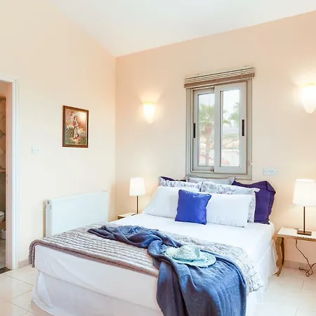 Sea Caves Villa Peyia
